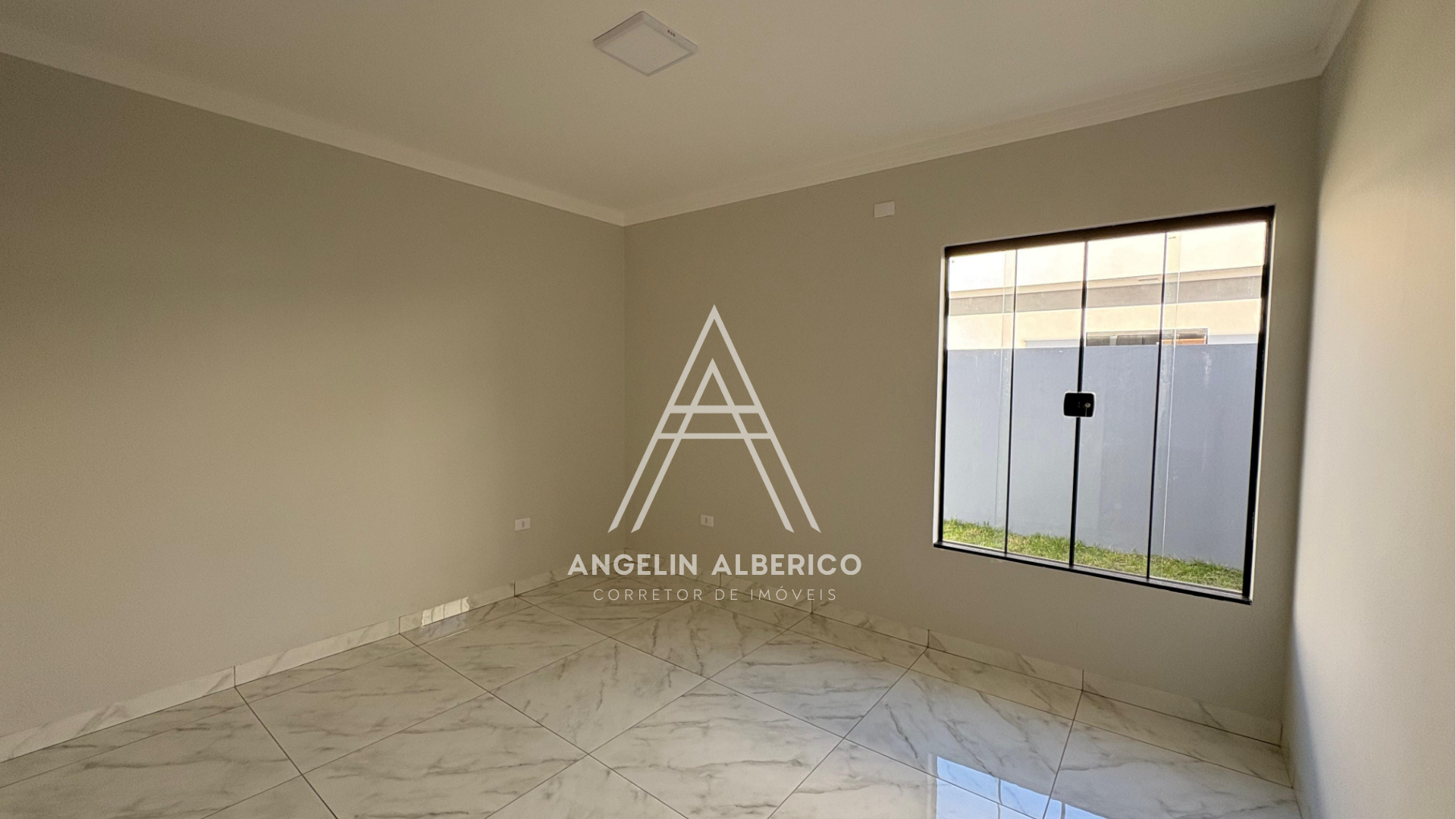 Casa a Venda na Zona 04 em Cianorte PR