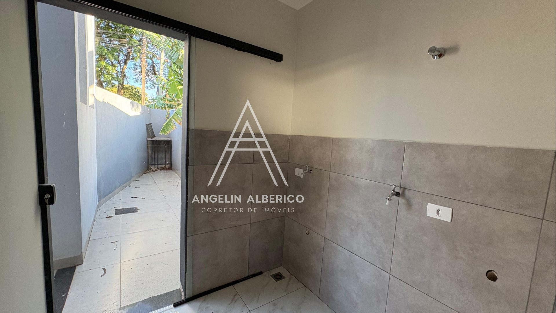 Casa a Venda na Zona 04 em Cianorte PR