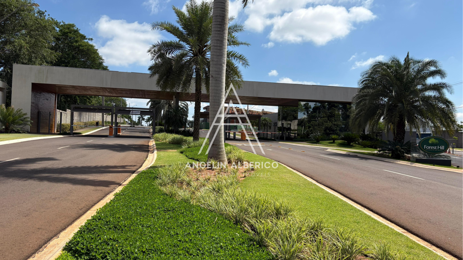 Terreno a Venda no Condomínio Forest Hill Resort em Cianorte PR