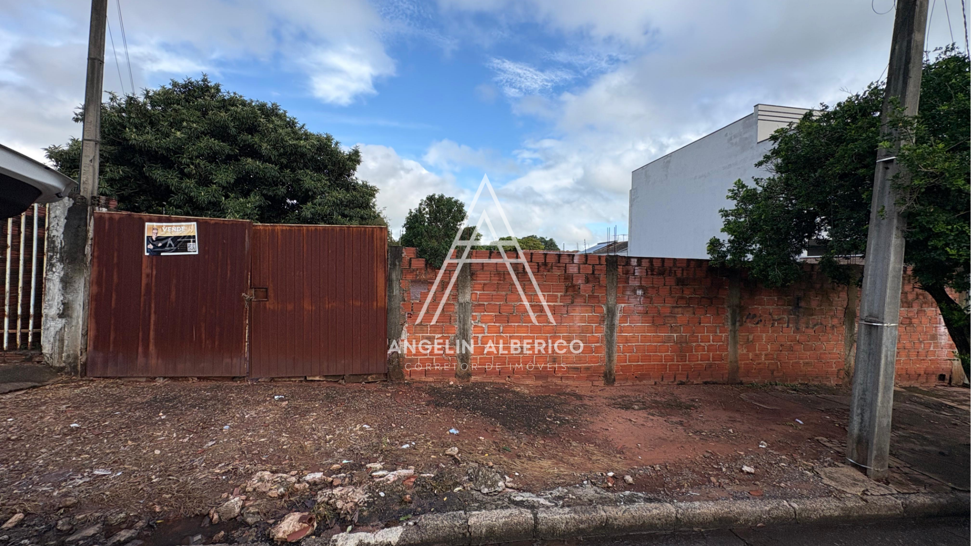 Terreno  a Venda na Zona 03 em Cianorte PR