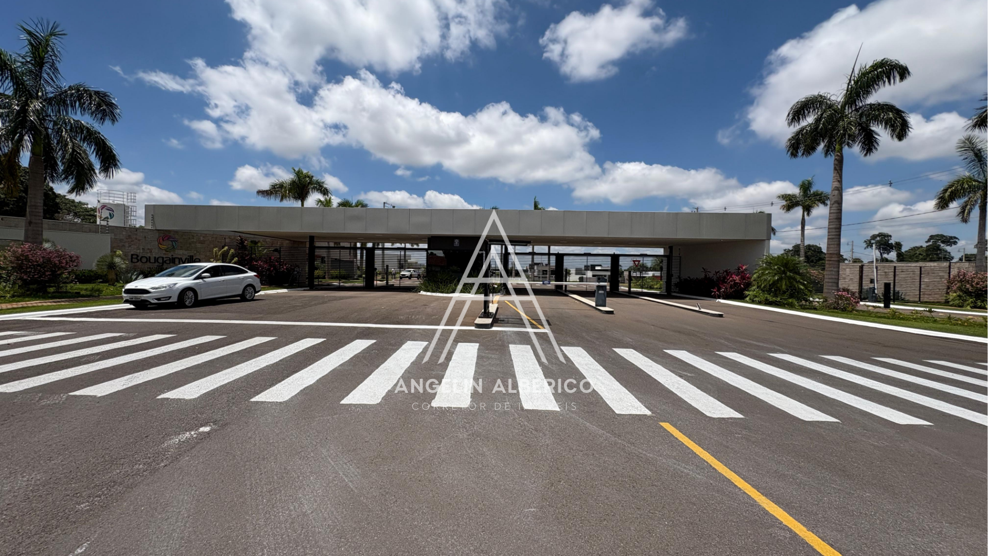 Terreno a Venda no Condomínio Bougainville  Resort em Cianorte PR