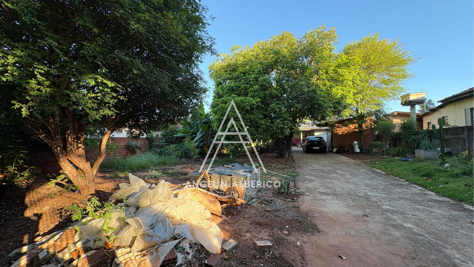 Terreno a Venda Comercial na Zona 04 em Cianorte PR