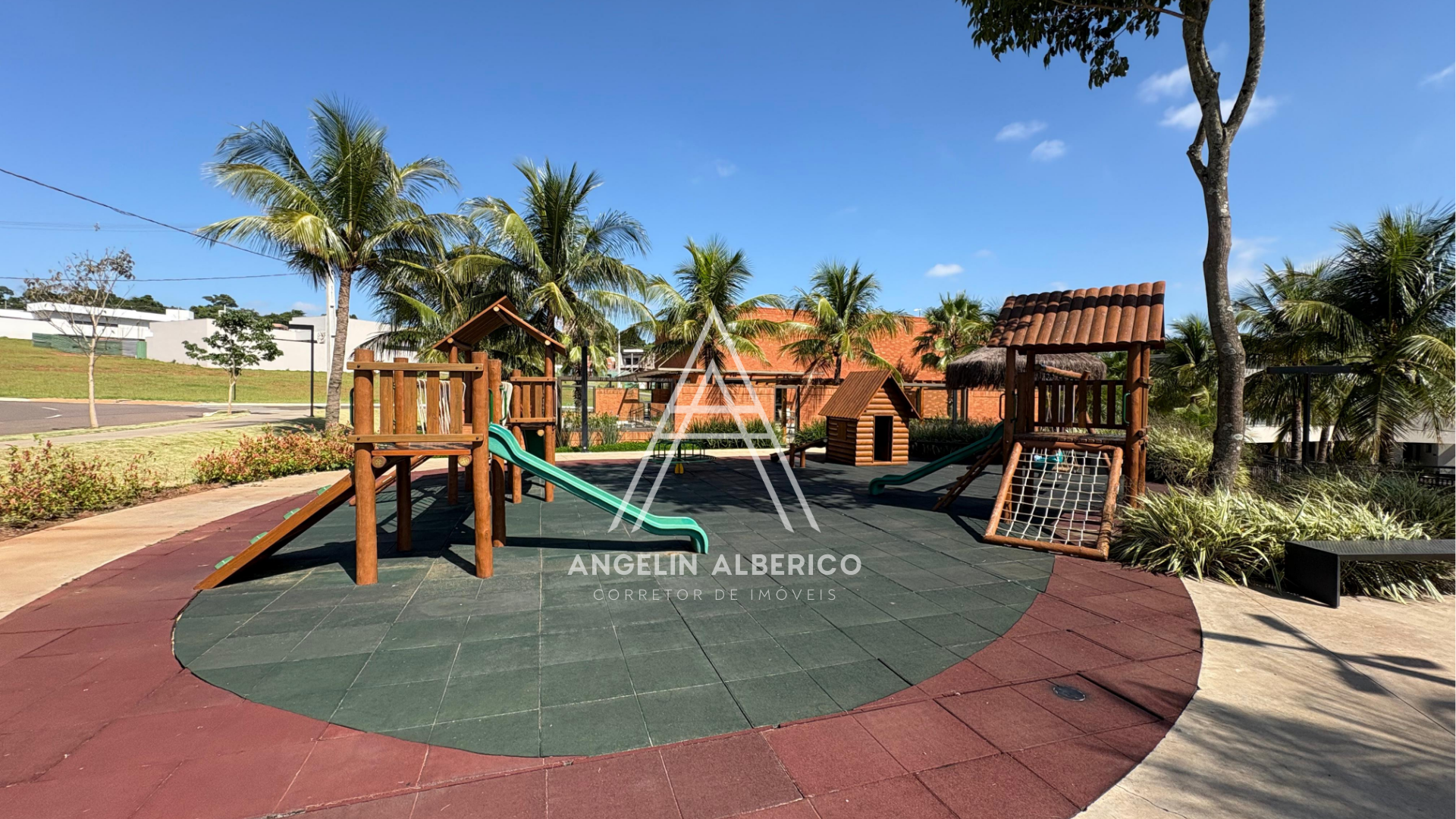 Terreno a Venda no Condomínio Forest Hill Resort em Cianorte PR