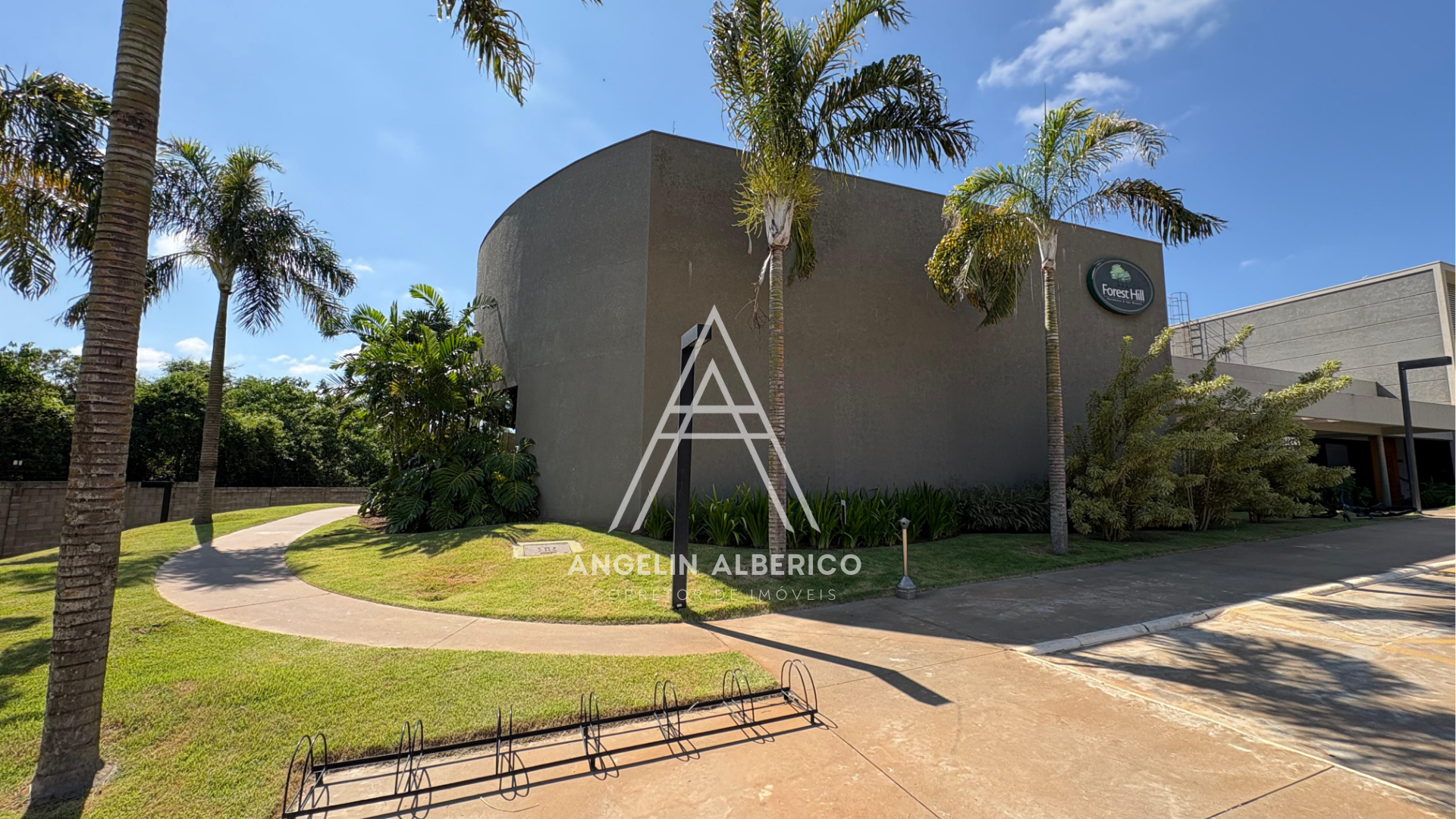 Terreno a Venda no Condomínio Resort Forest Hill em Cianorte PR