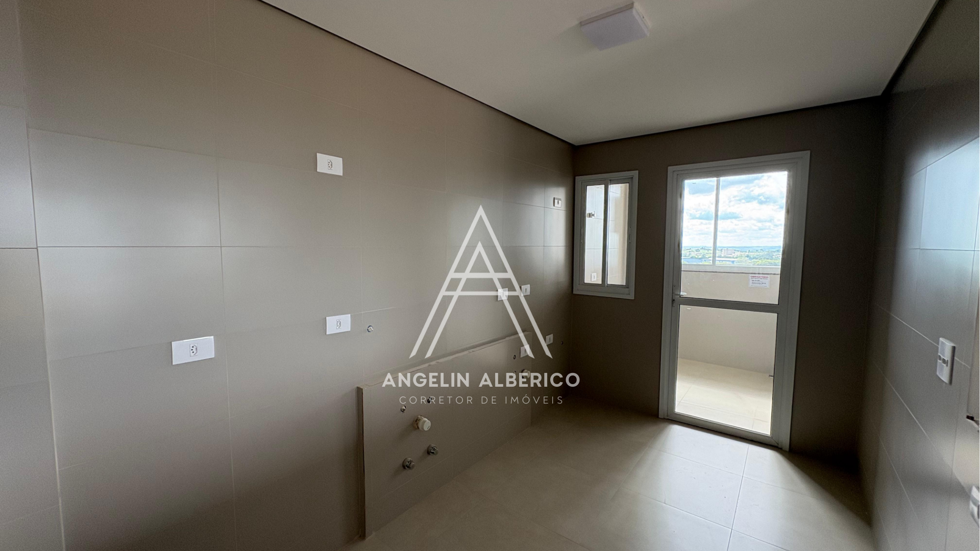 Apartamento a Venda no Edifício Mackenzie em Cianorte PR