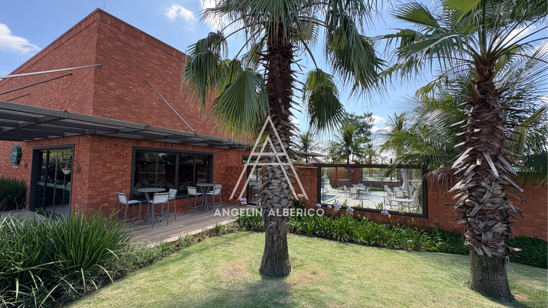 Terreno a Venda no Condomínio Resort Forest Hill em Cianorte PR