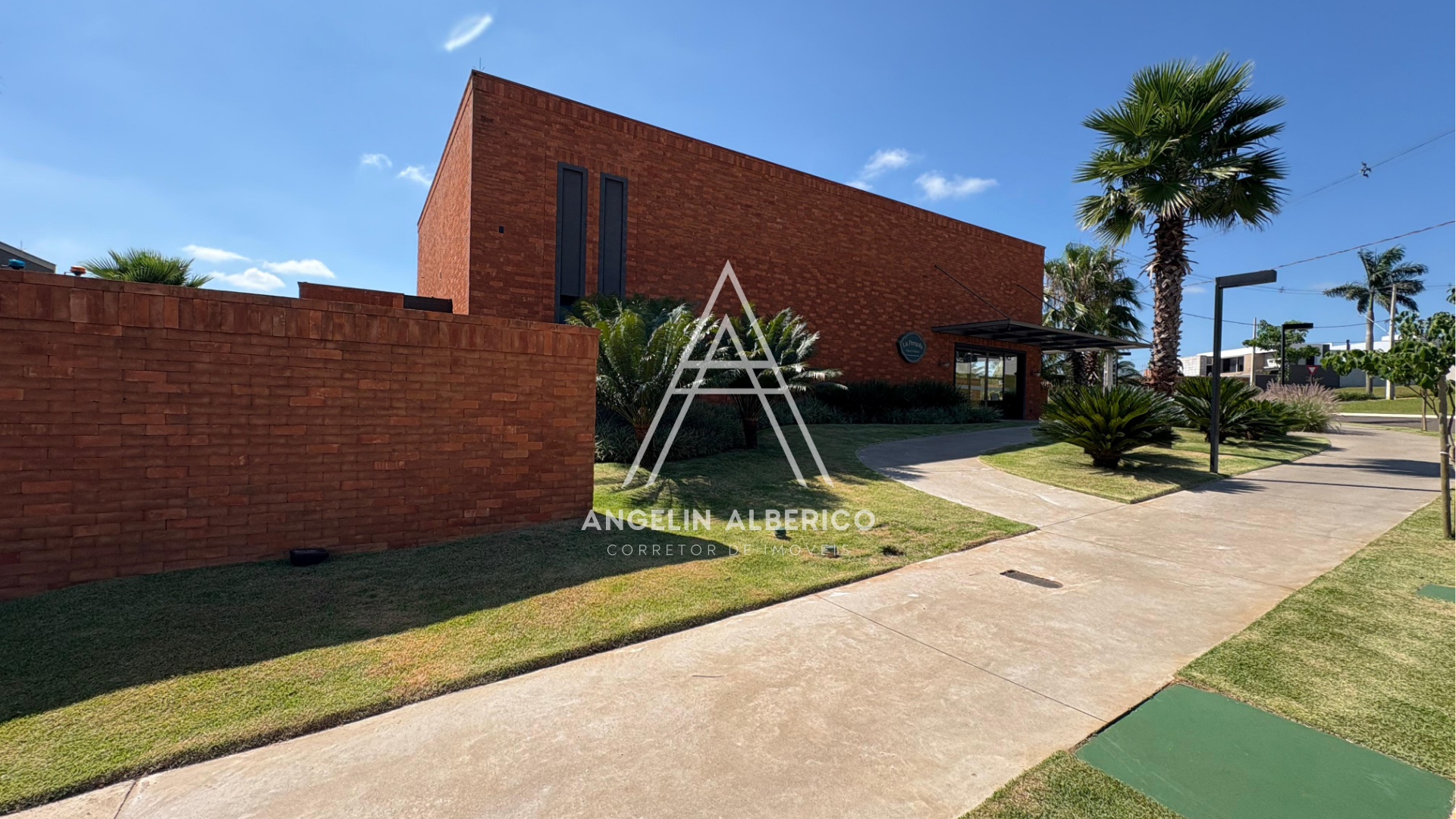 Terreno a Venda no Condomínio Forest Hill Resort em Cianorte PR