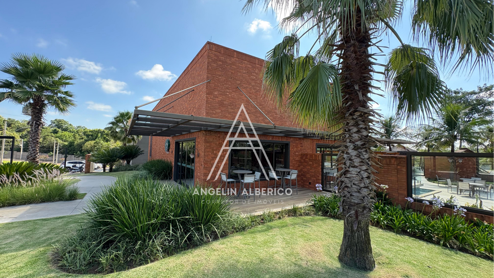 Terreno a Venda no Condomínio Forest Hill Resort em Cianorte PR