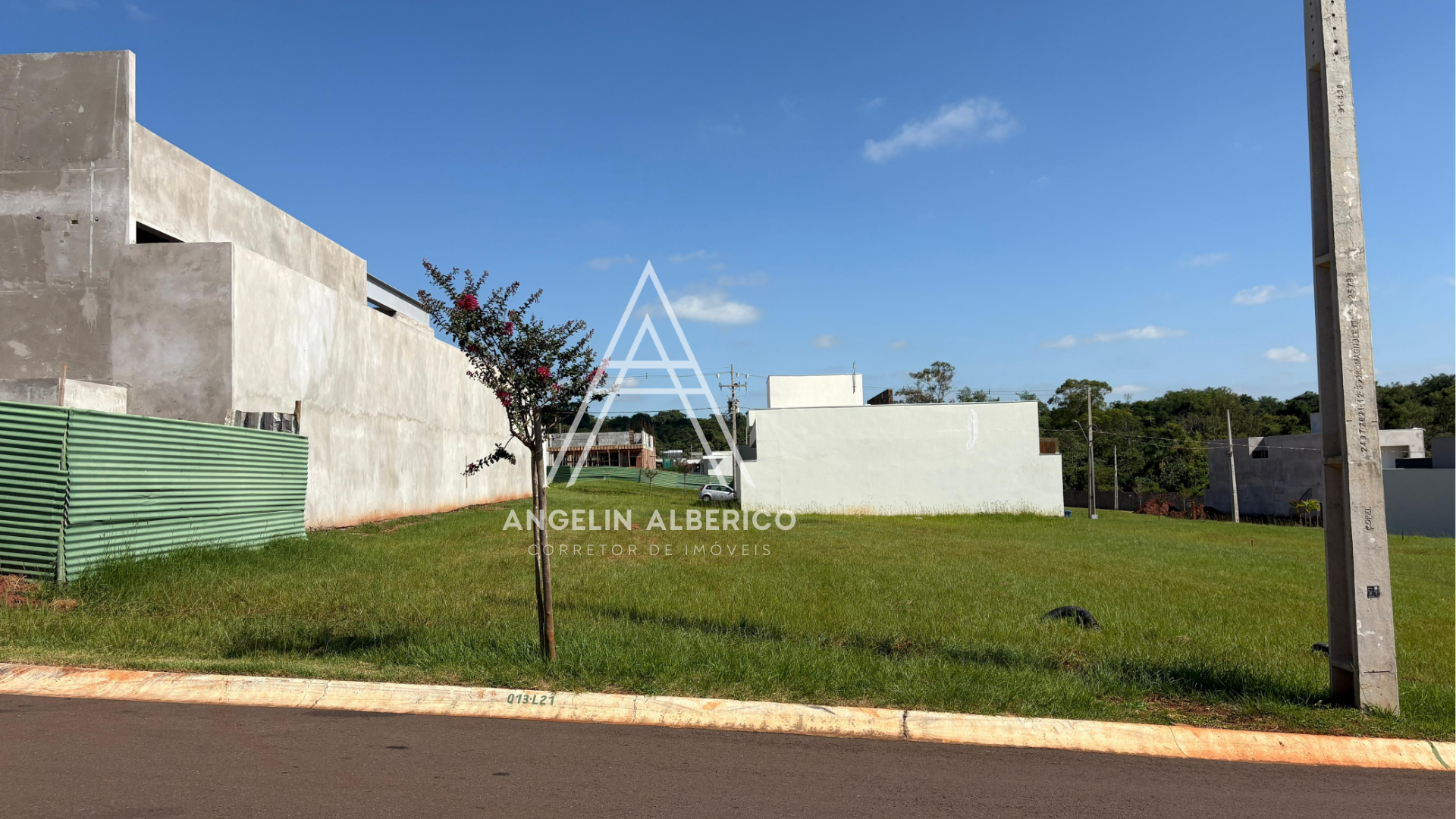 Terreno a Venda no Condomínio Forest Hill Resort em Cianorte PR