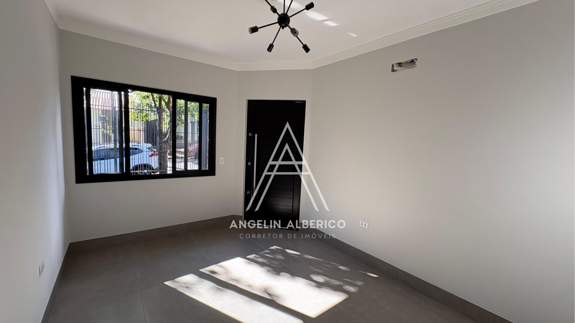 Casa a Venda na Zona 06 em Cianorte PR