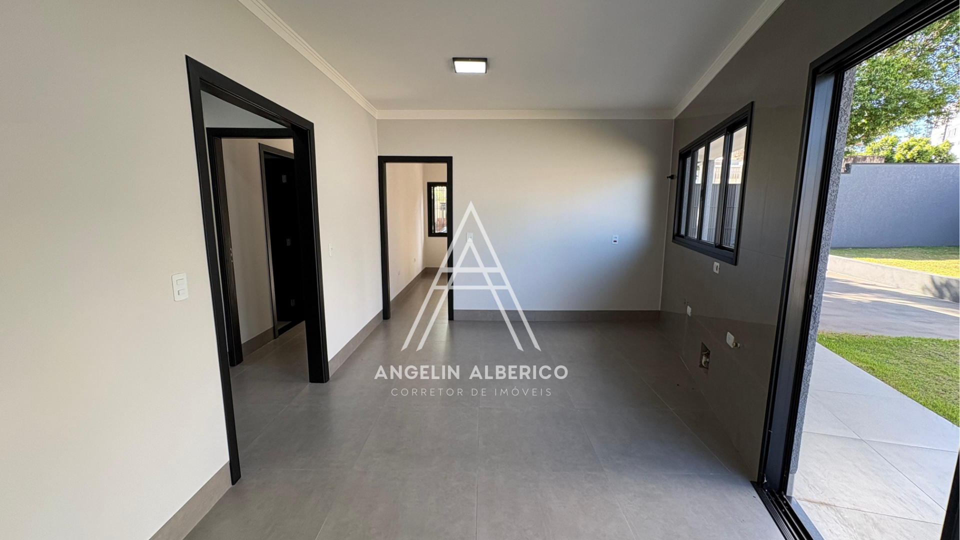 Casa a Venda na Zona 06 em Cianorte PR