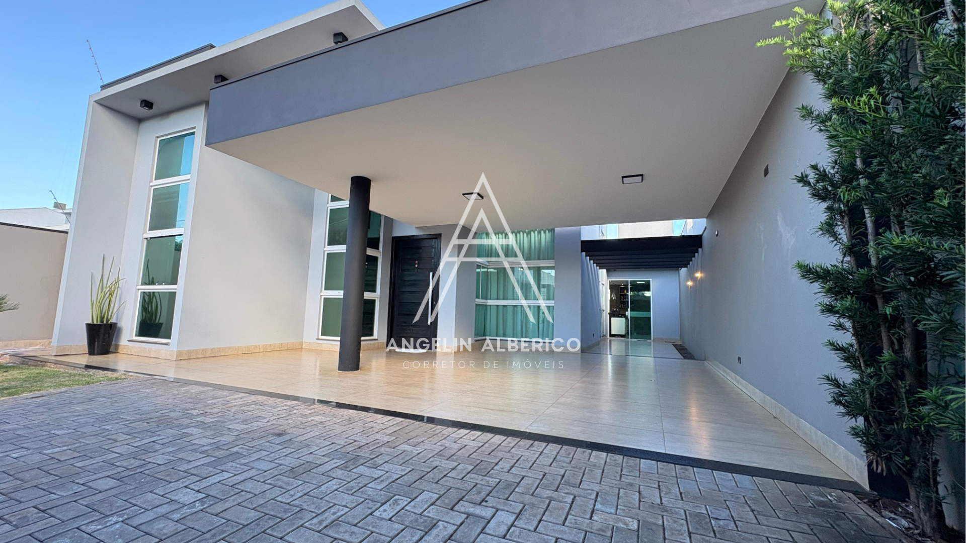 Casa a Venda Mobiliada no Jardim Itália em Cianorte PR