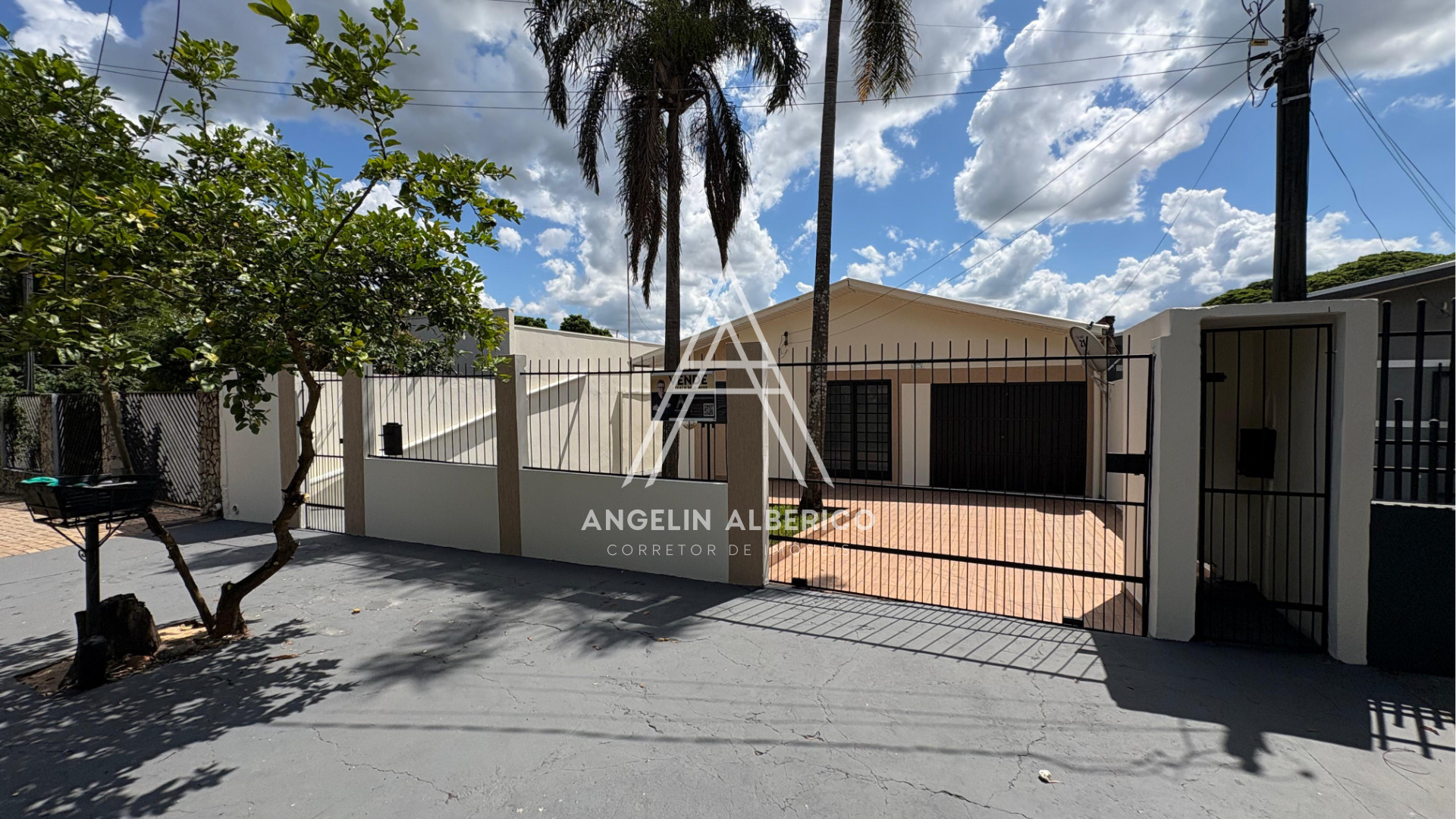 Casa a Venda na Zona 06 Em Cianorte PR