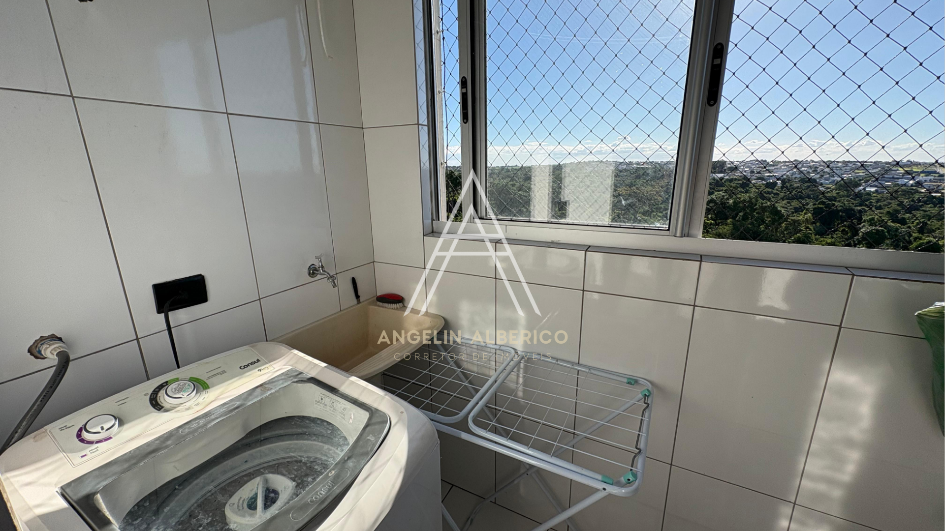 Apartamento a Venda Mobiliado no Centro de Cianorte PR