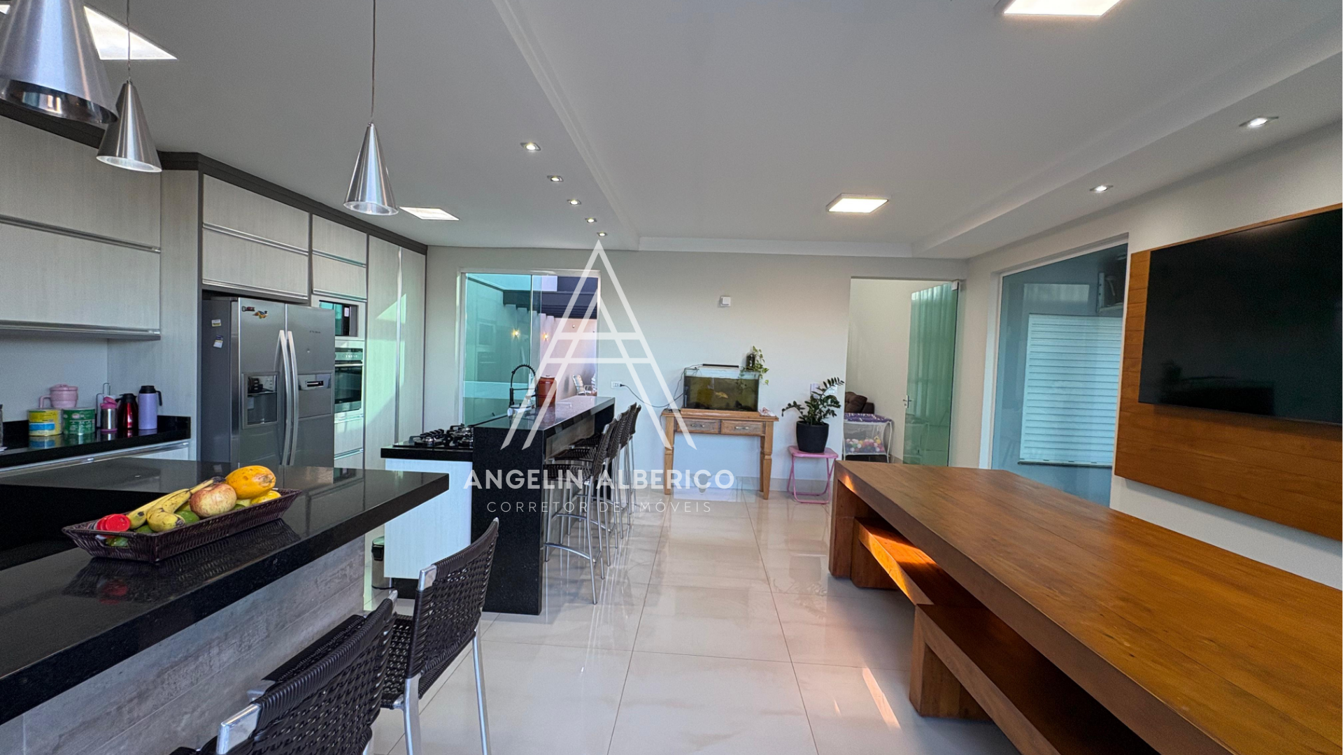 Casa a Venda Mobiliada no Jardim Itália em Cianorte PR