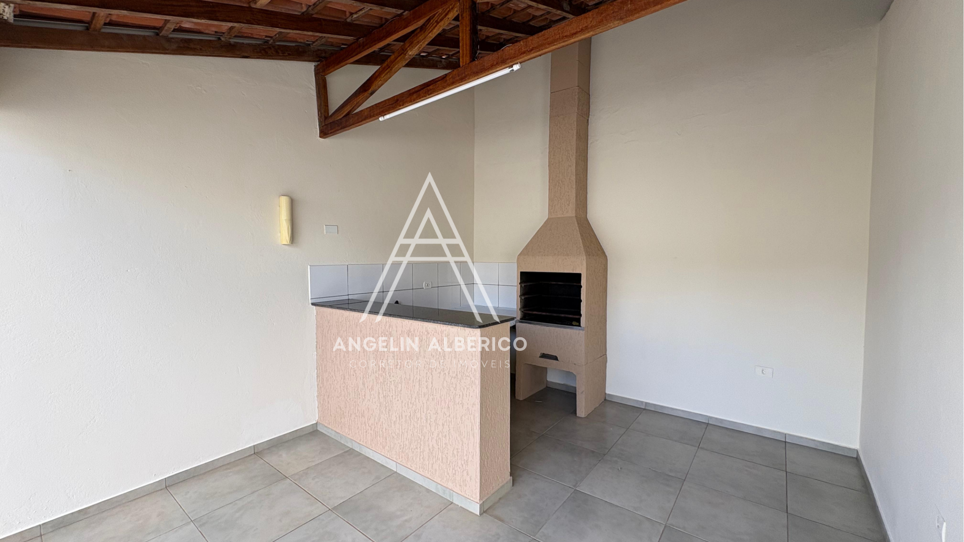 Casa a Venda na Zona 06 Em Cianorte PR