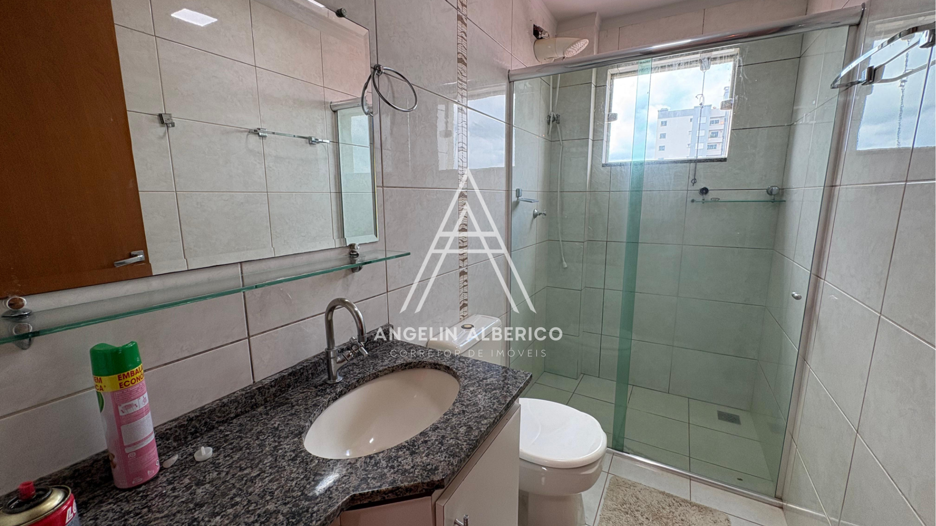 Apartamento a Venda Mobiliado, Decorado no Centro de Cianorte PR