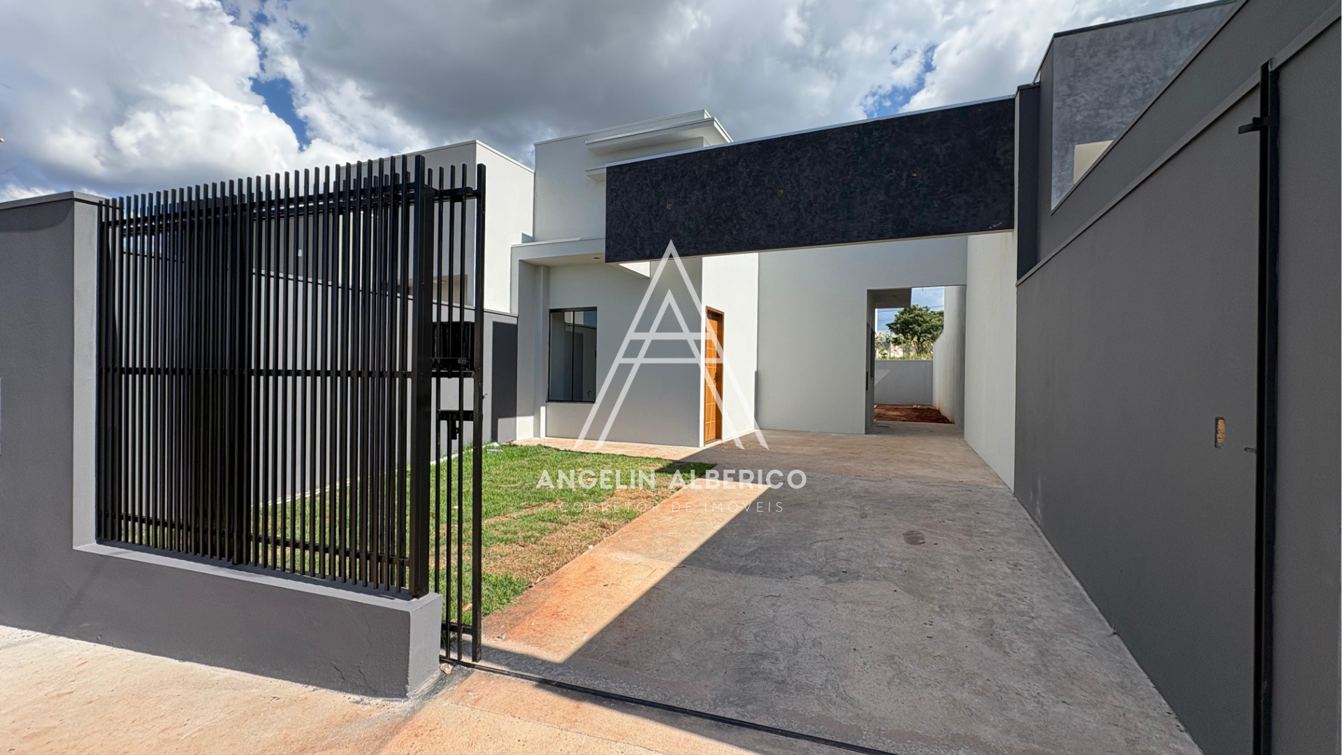 Casa a Venda no Jardim Veneza em Cianorte PR