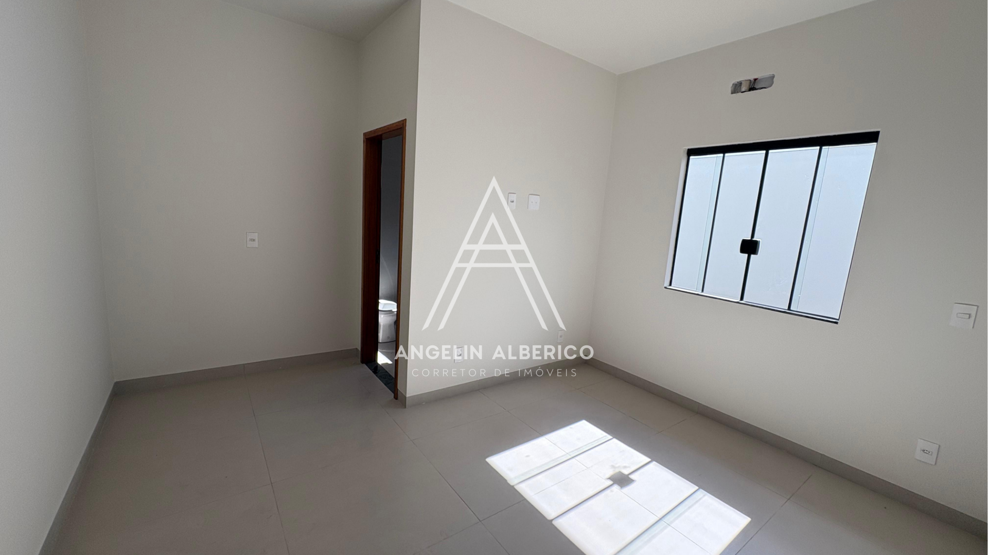 Casa a Venda no Jardim Veneza em Cianorte PR