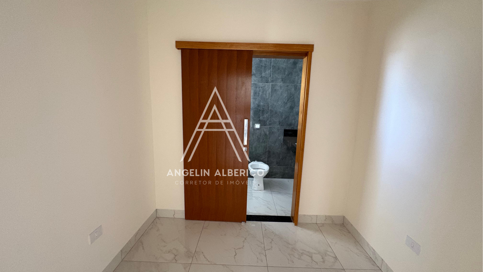 Casa a Venda no Jardim Universidade em Cianorte PR