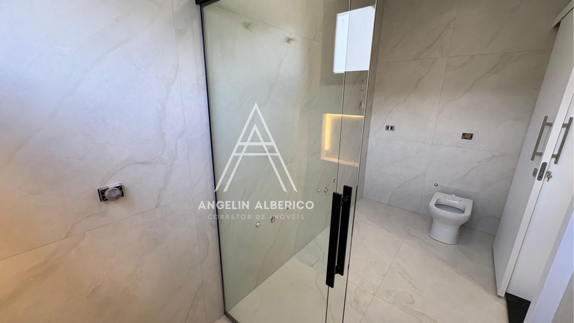 Casa a Venda no Condomínio Cinturão Verde em Cianorte PR