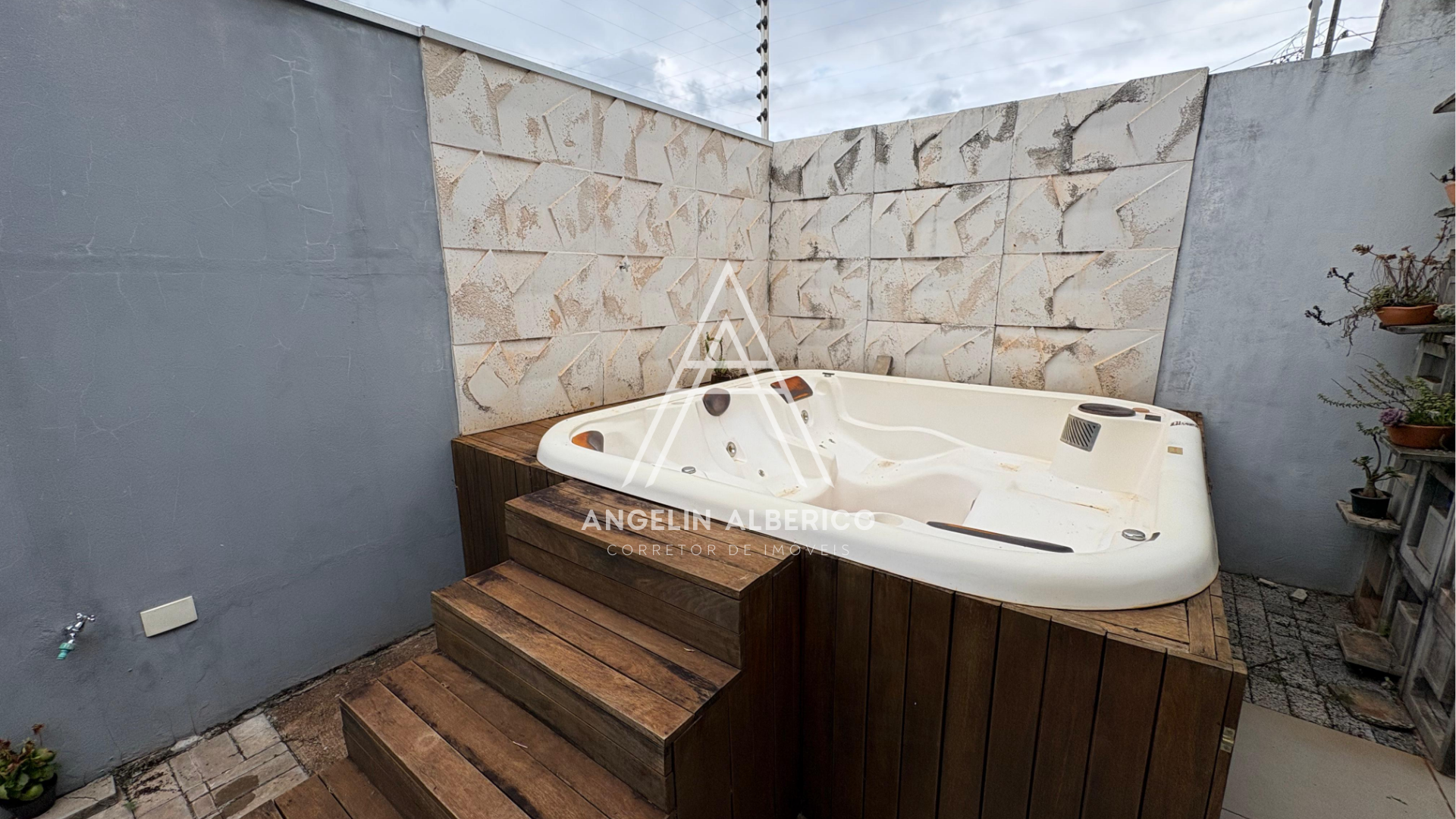 Casa a Venda no Jardim Atlântico em Cianorte