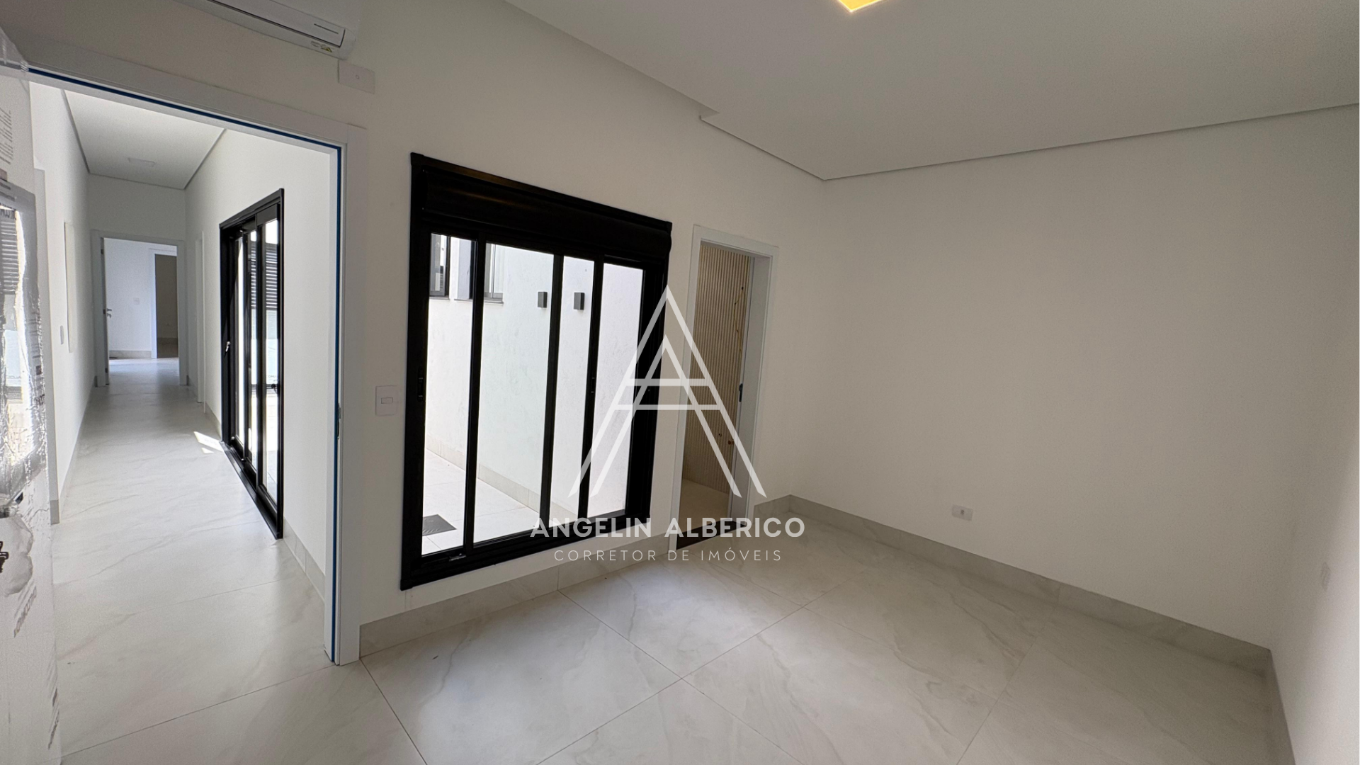 Casa a Venda no Condomínio Cinturão Verde em Cianorte PR