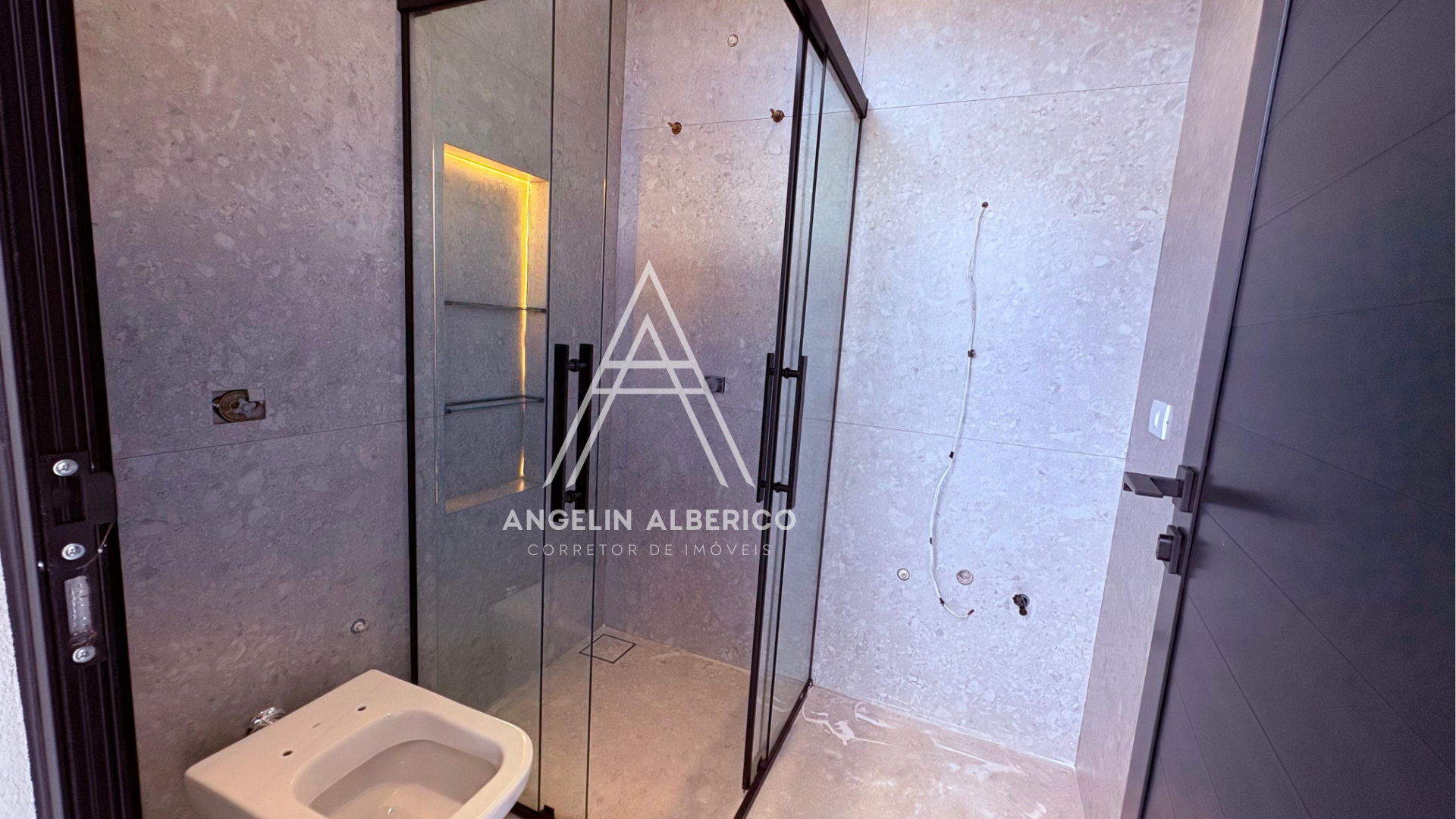 Casa a Venda no Condomínio Cinturão Verde em Cianorte PR