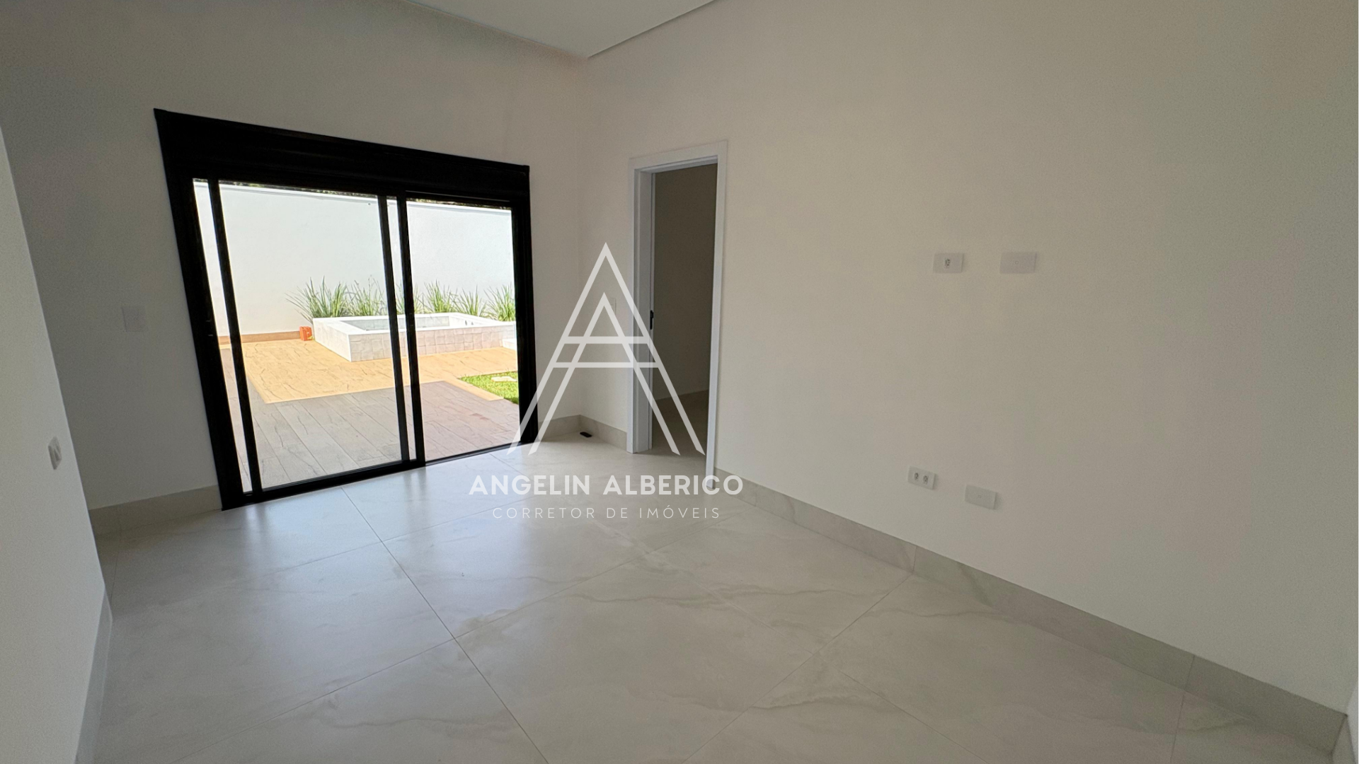 Casa a Venda no Condomínio Cinturão Verde em Cianorte PR