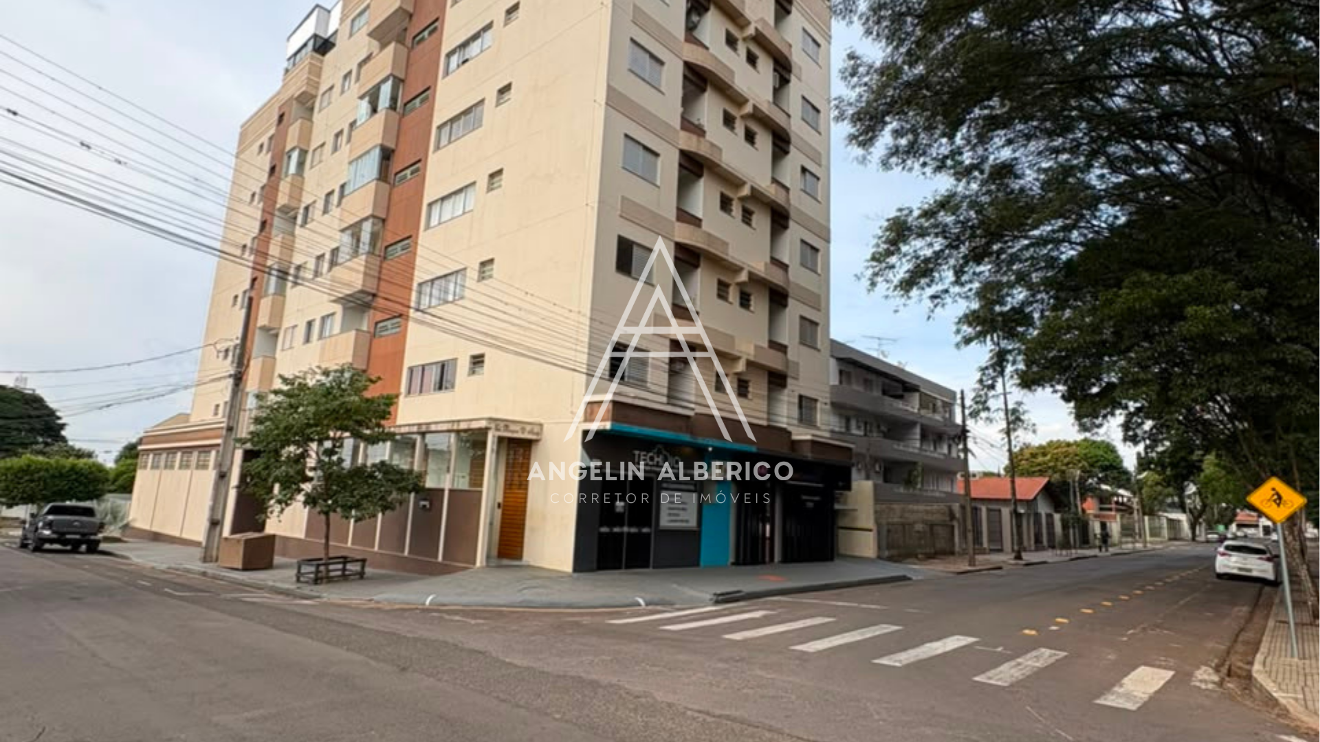Apartamento Mobiliado a Venda no Centro De Cianorte PR