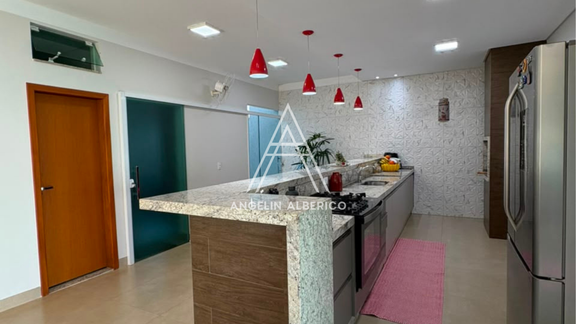 Casa a Venda Semimobiliada no Jardim Maringá em Cianorte PR