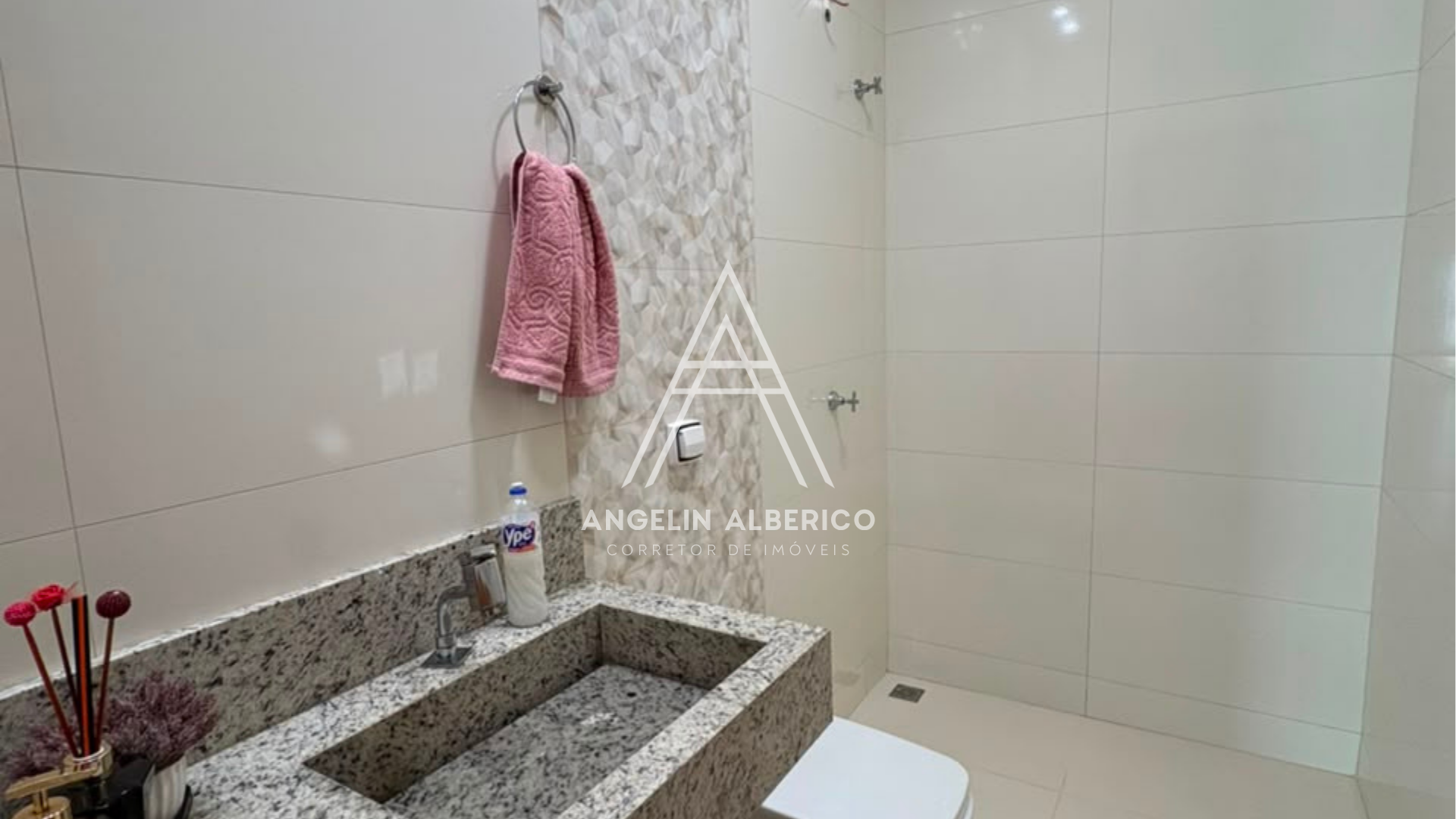 Casa a Venda Semimobiliada no Jardim Maringá em Cianorte PR