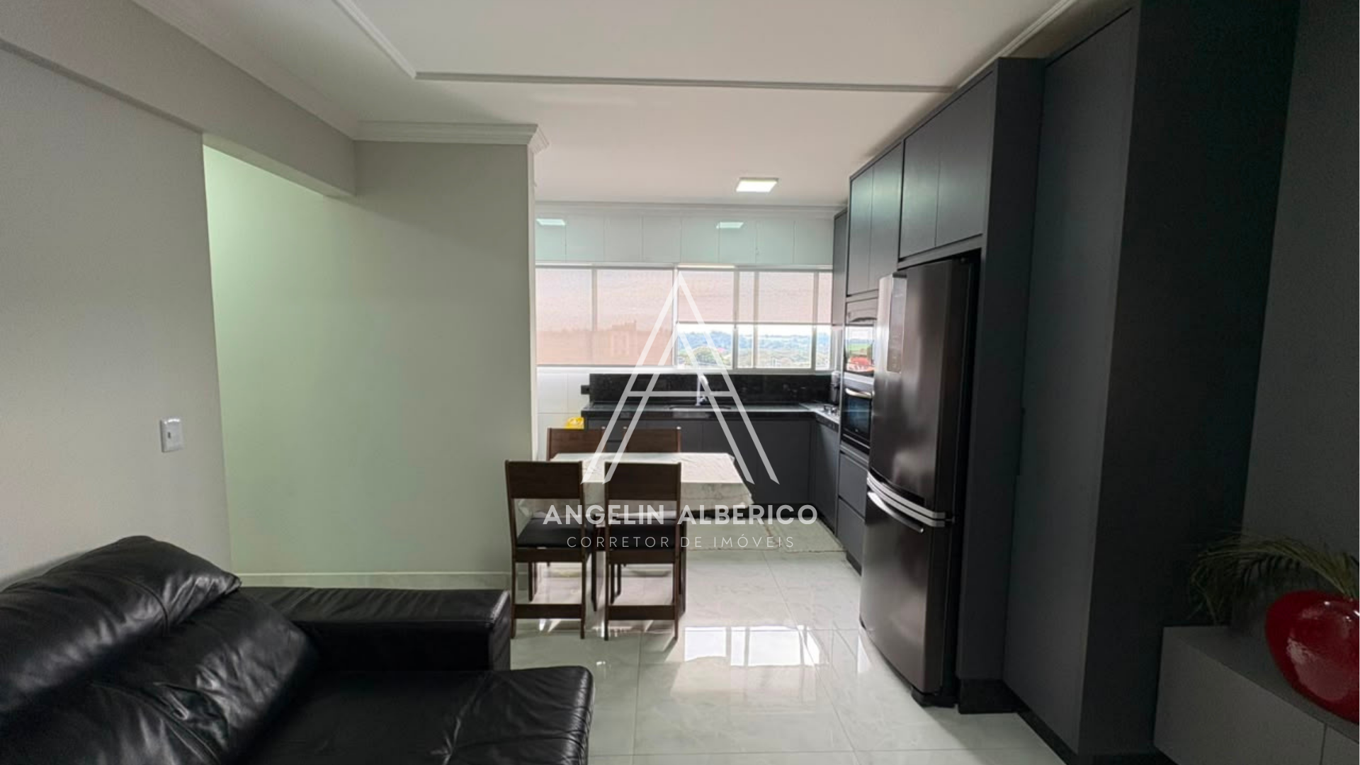 Apartamento Mobiliado a Venda no Centro De Cianorte PR